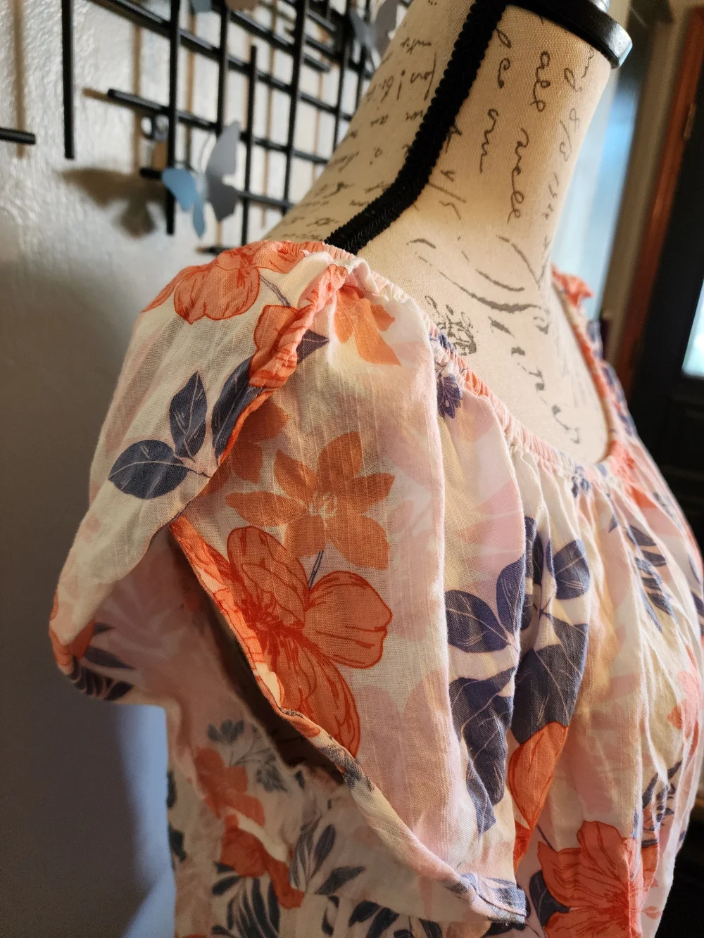 GAP Peach and Blue Tropical Floral Top With Tulip Sleeves